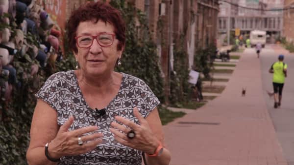 Entrevista a Mia Caritg. Veïna i activista del barri de Sants